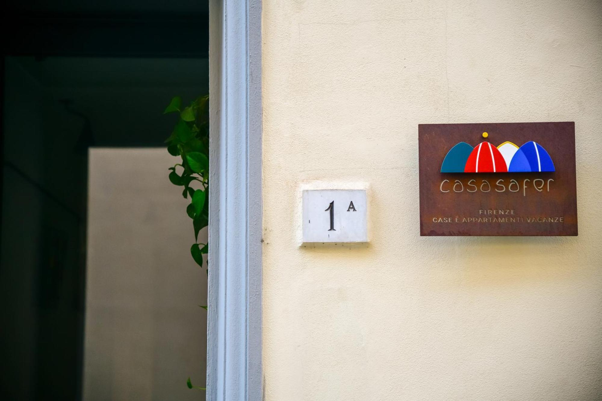 Casa S A F E R Apartment Флоренция Екстериор снимка